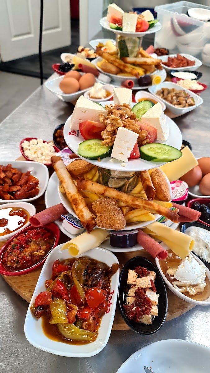 Ta-Ka Familie Restaurant-9